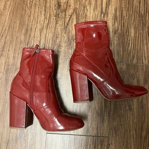 Steve Madden Red patent leather booties